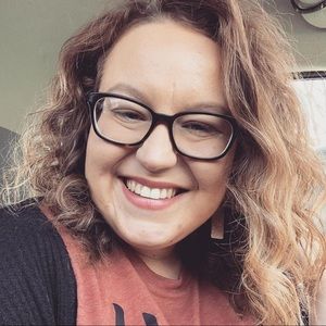 Meet your Posher, Halle